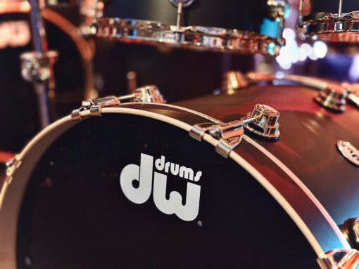 DW Collectors SSC Ebony Satin Oil kick