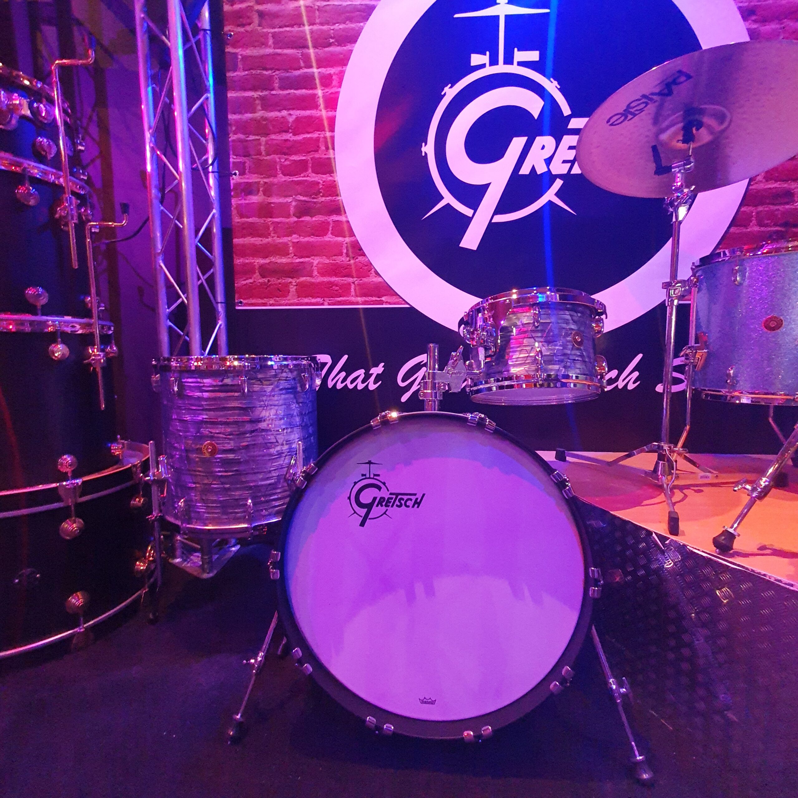 Gretsch USA Custom Sky Blue Pearl